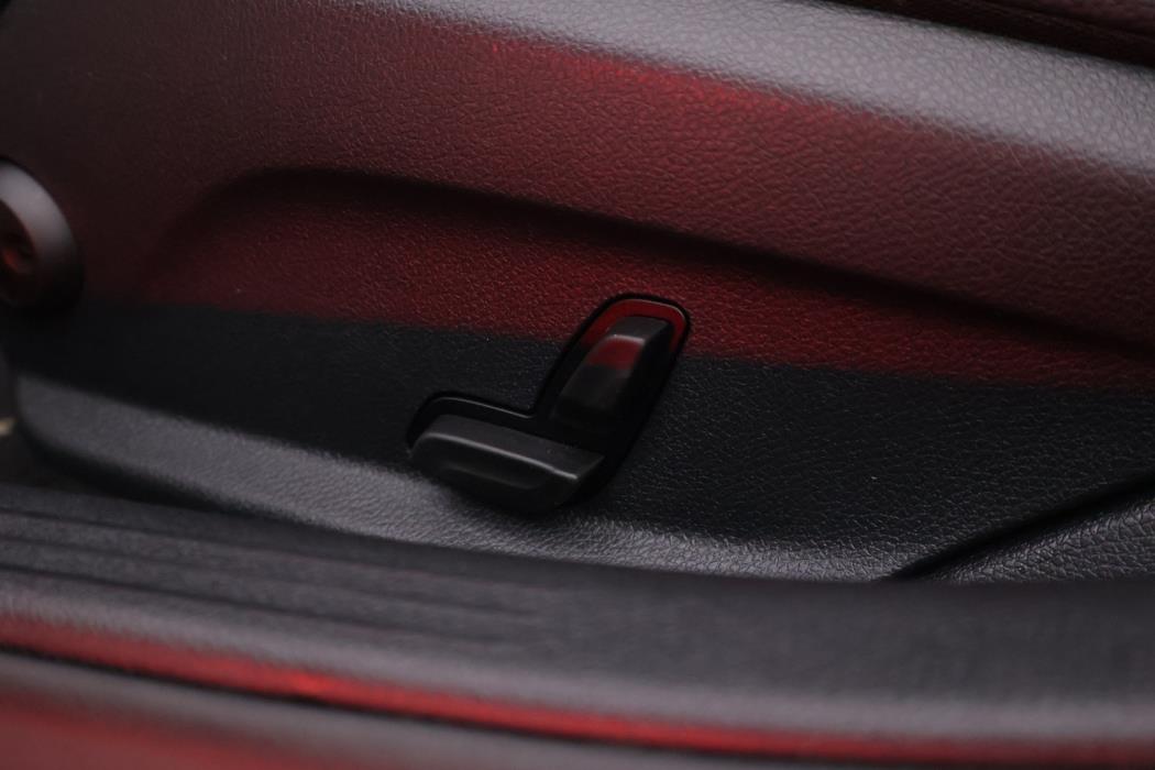 MERCEDES-BENZ C 2018