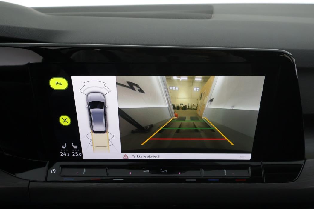 VOLKSWAGEN Golf 2021