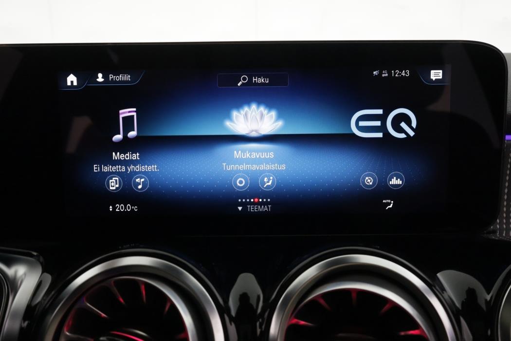 MERCEDES-BENZ EQB 2023