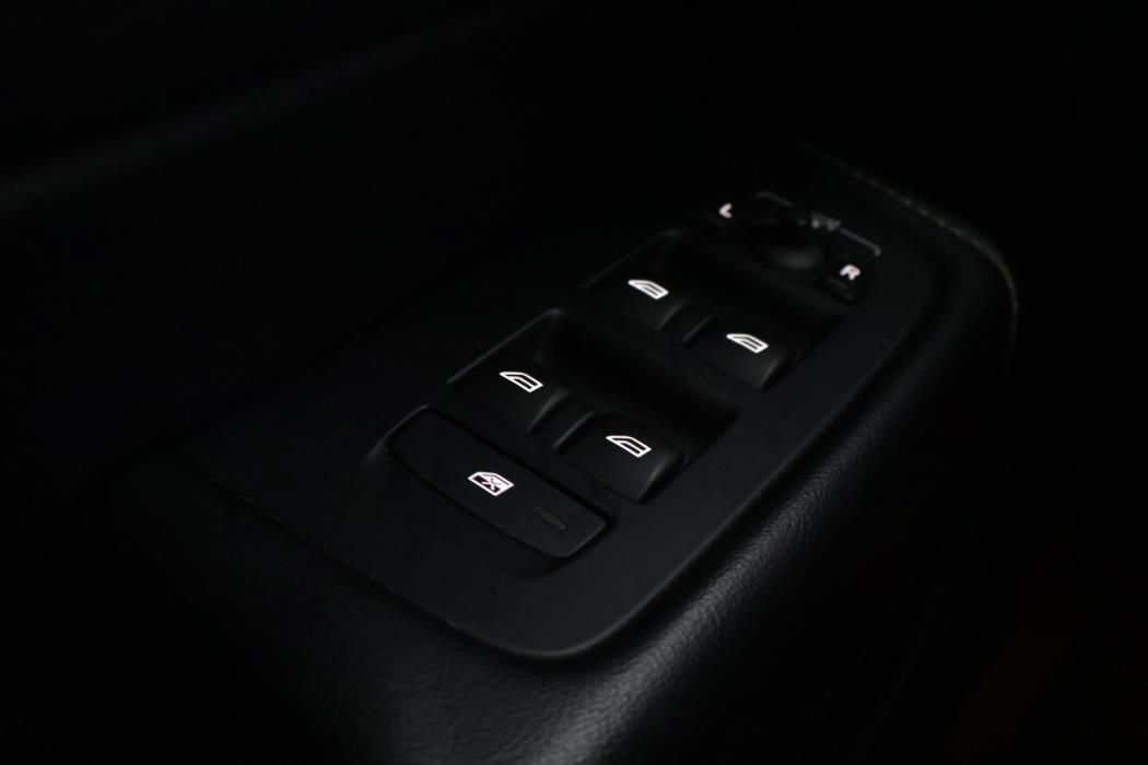 VOLVO XC60 2018