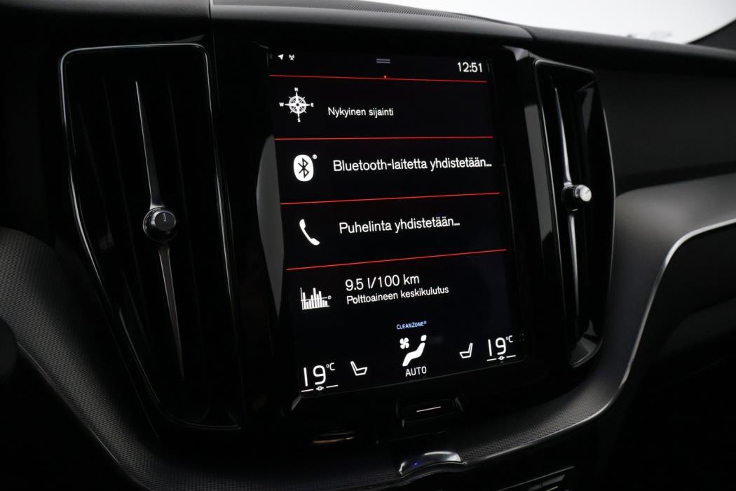 VOLVO XC60 2018