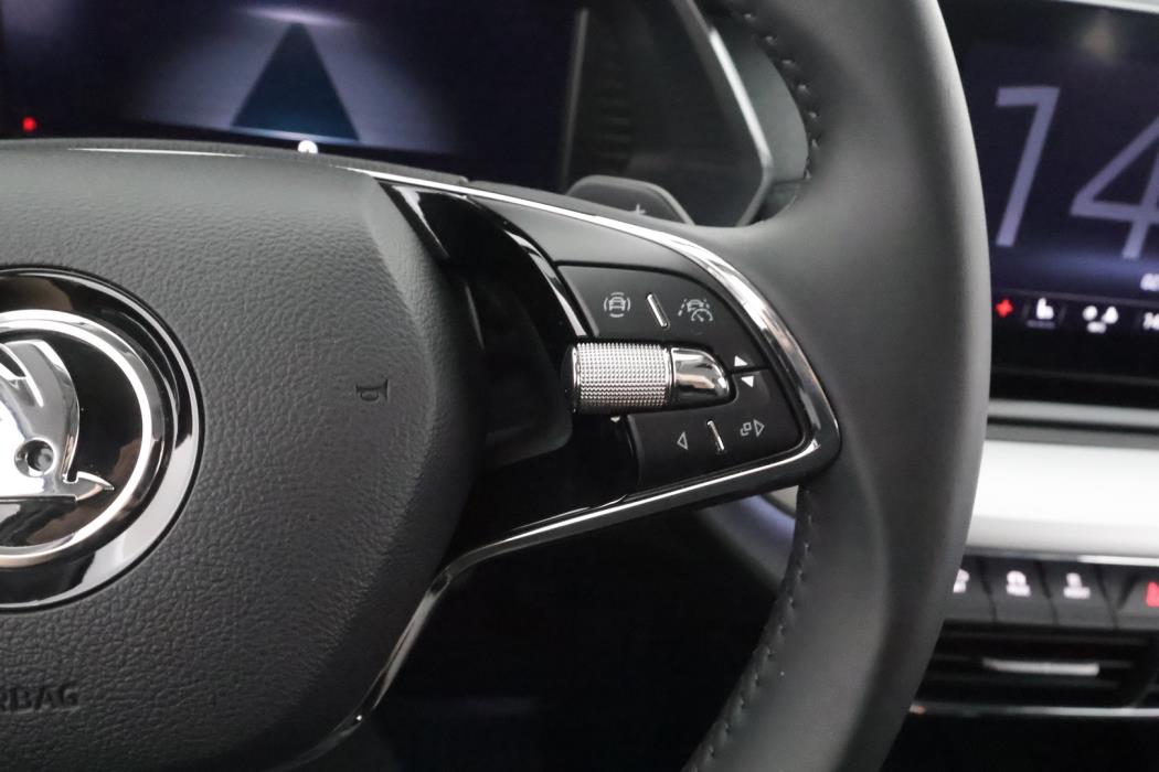 SKODA Octavia 2023