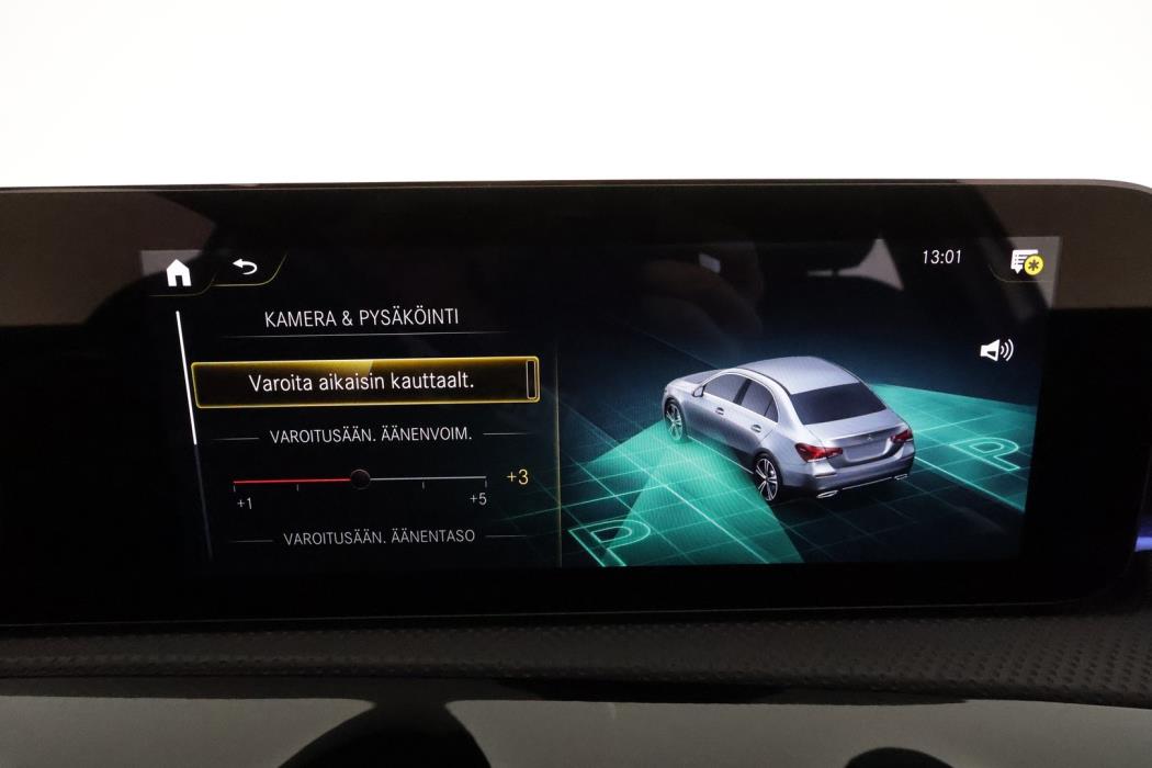 MERCEDES-BENZ A 2021