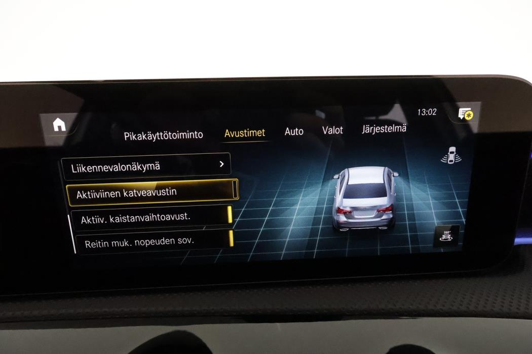 MERCEDES-BENZ A 2021