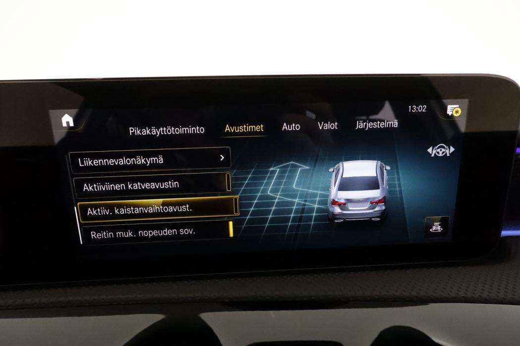 MERCEDES-BENZ A 2021