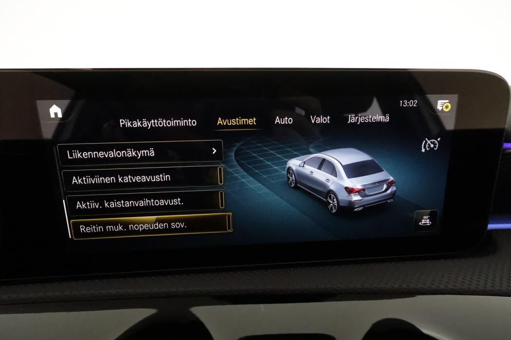 MERCEDES-BENZ A 2021