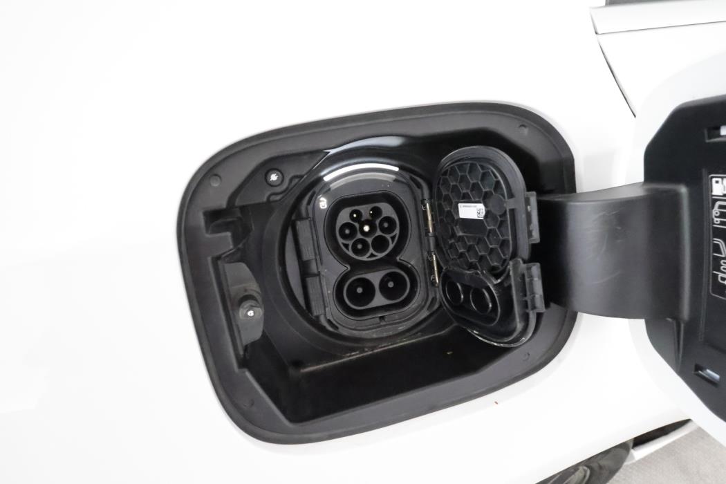 MERCEDES-BENZ A 2021