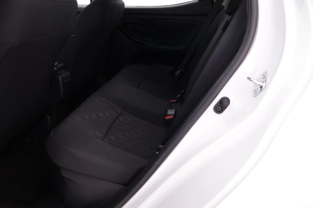 MAZDA 2 2024