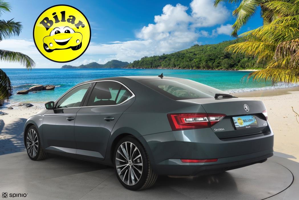 SKODA SUPERB 2017