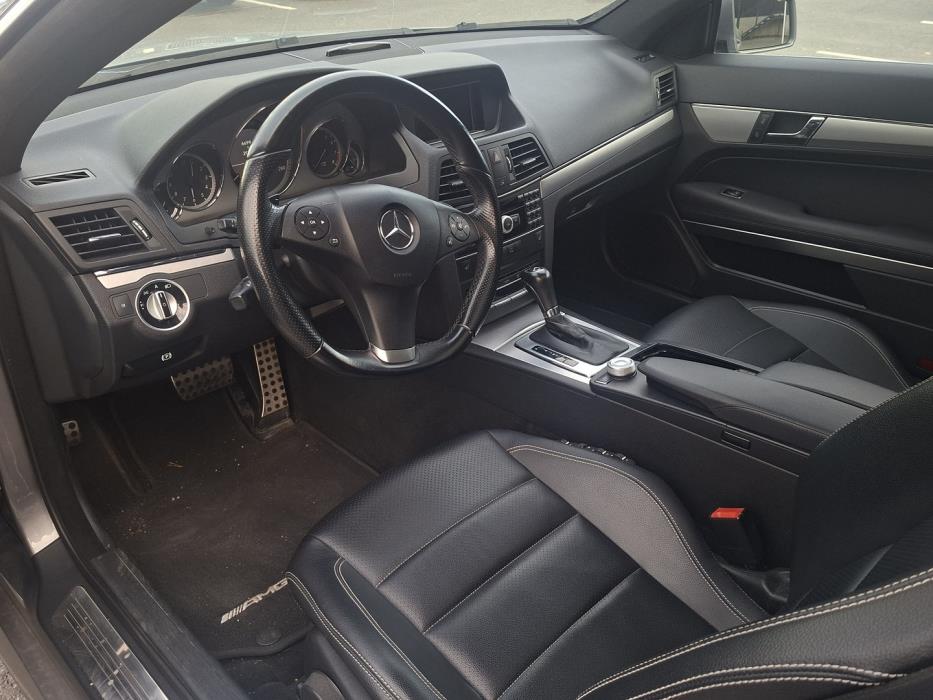 MERCEDES-BENZ E 2011