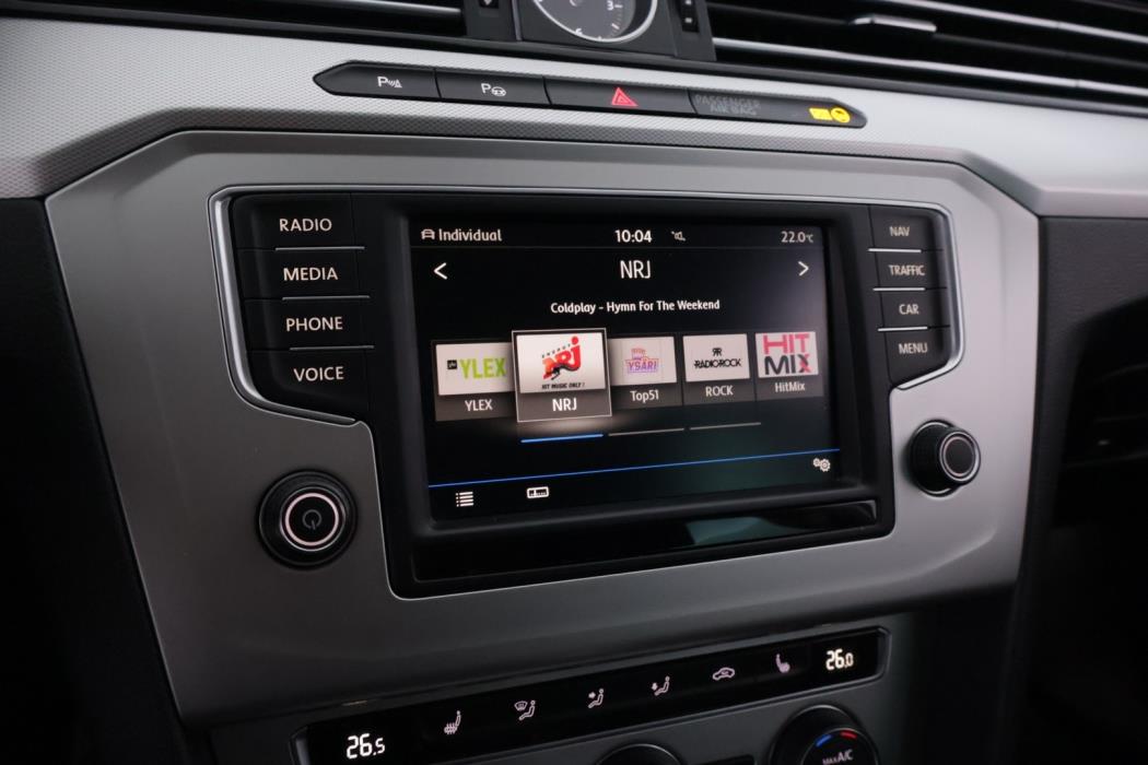 VOLKSWAGEN Passat 2017