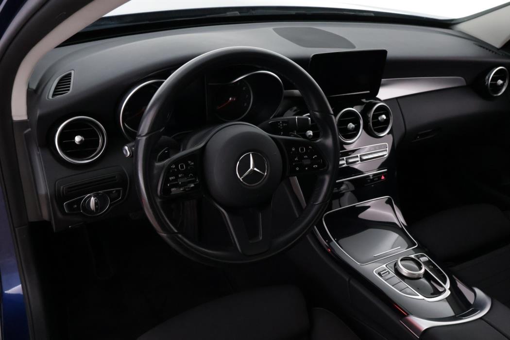 MERCEDES-BENZ C 2020