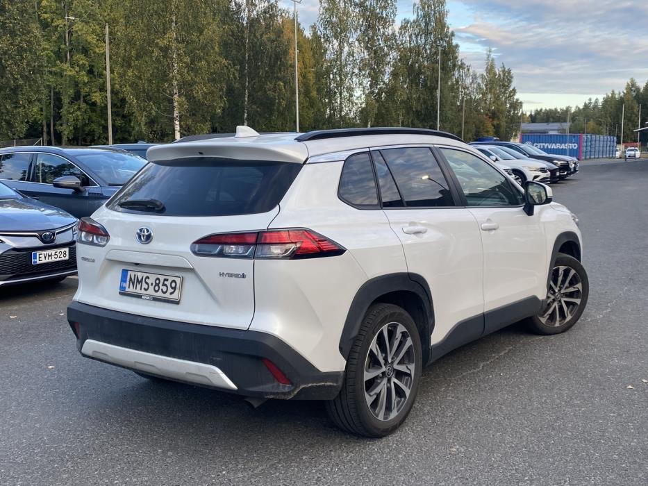 TOYOTA Corolla Cross 2023