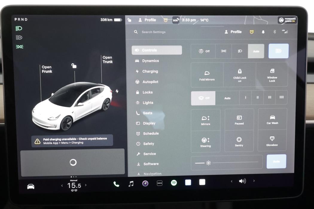 TESLA Model 3 2021