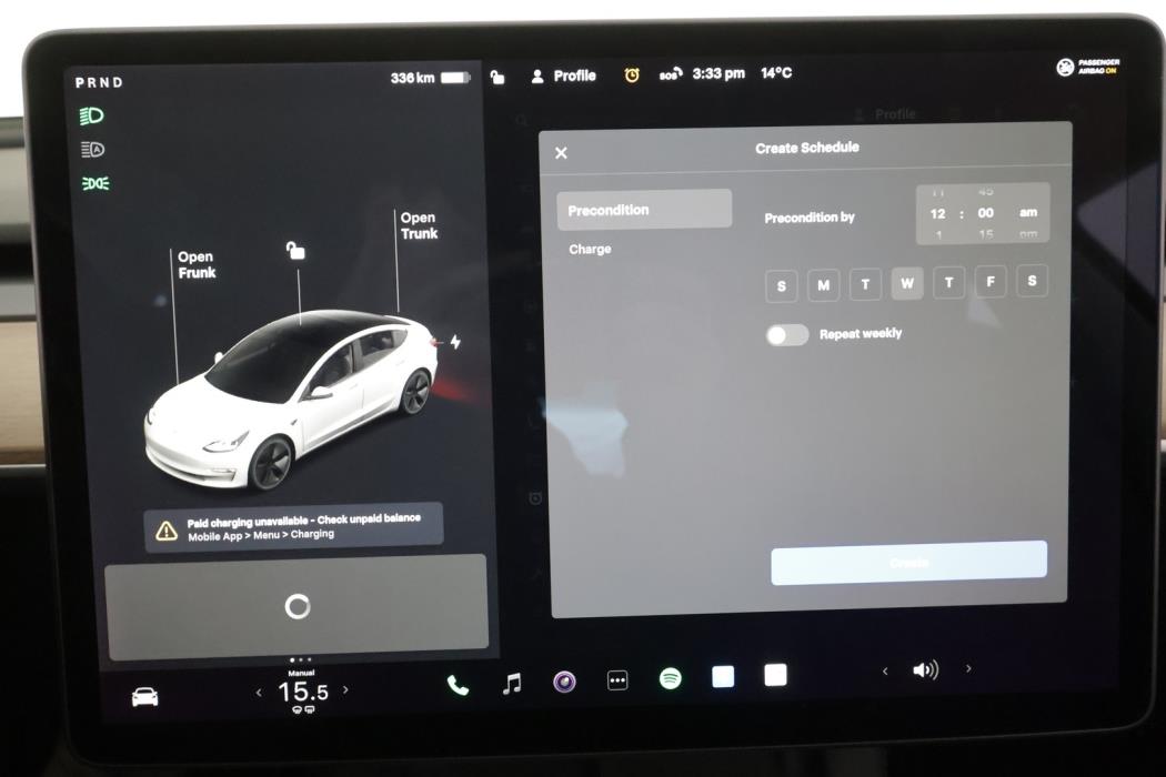 TESLA Model 3 2021
