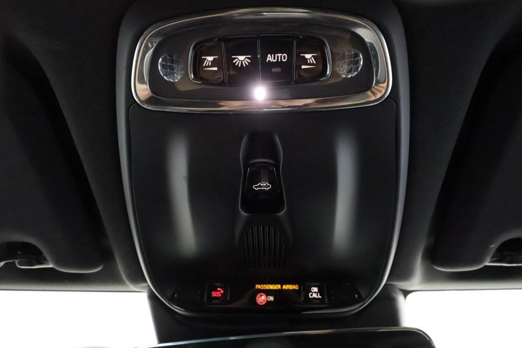 VOLVO XC60 2020