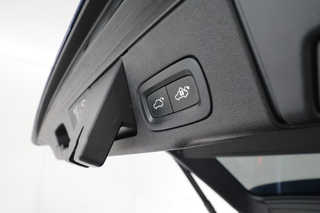 VOLVO XC60 2020