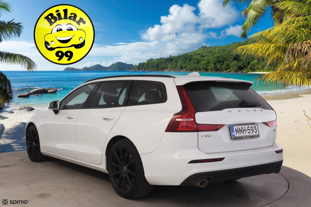 VOLVO V60 2020