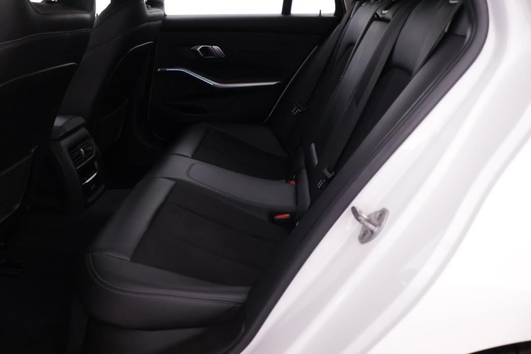 BMW 330E 2021