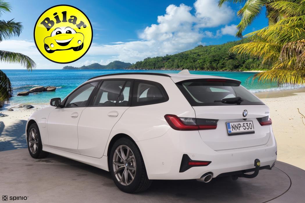 BMW 330E 2021