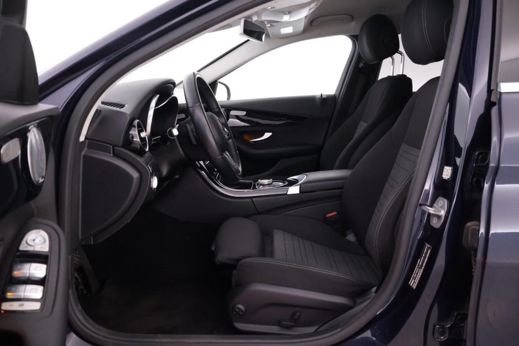 MERCEDES-BENZ C 2020