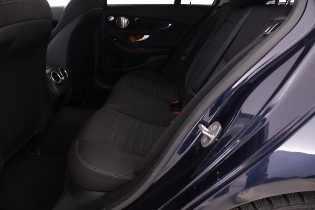 MERCEDES-BENZ C 2020