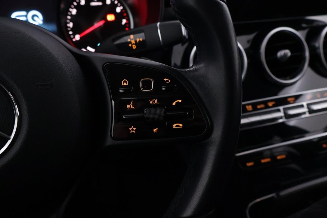 MERCEDES-BENZ C 2020