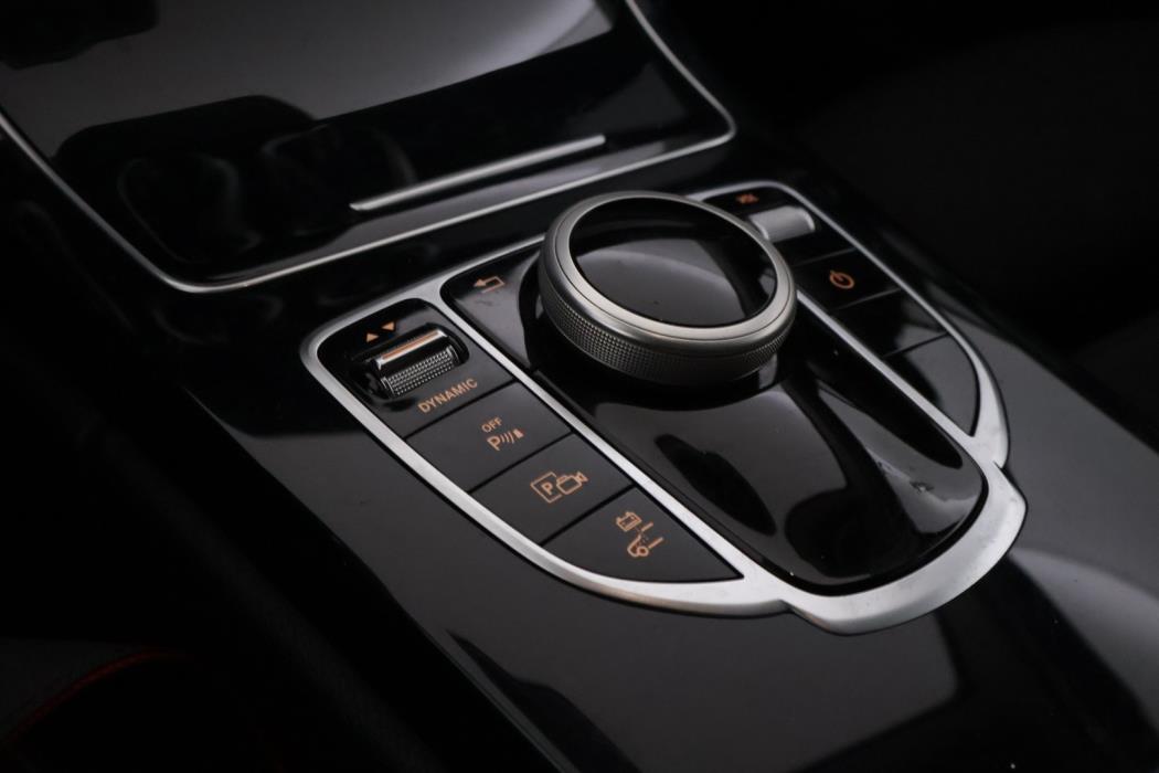 MERCEDES-BENZ C 2020