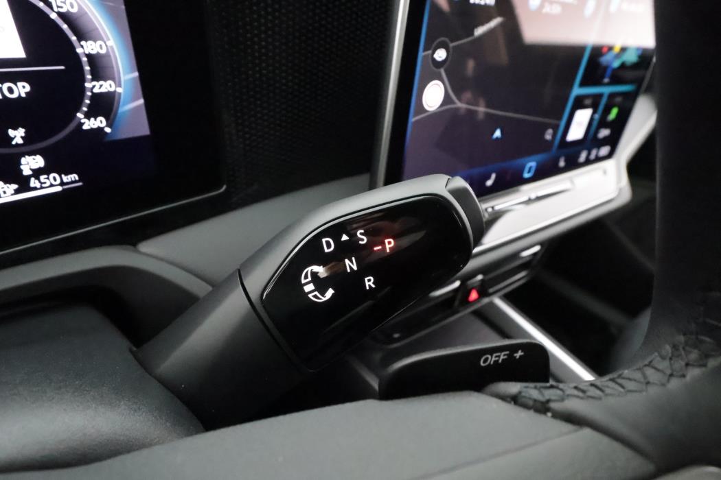 VOLKSWAGEN PASSAT 2025