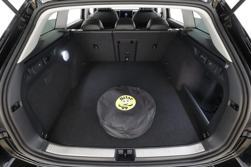 VOLKSWAGEN PASSAT 2025