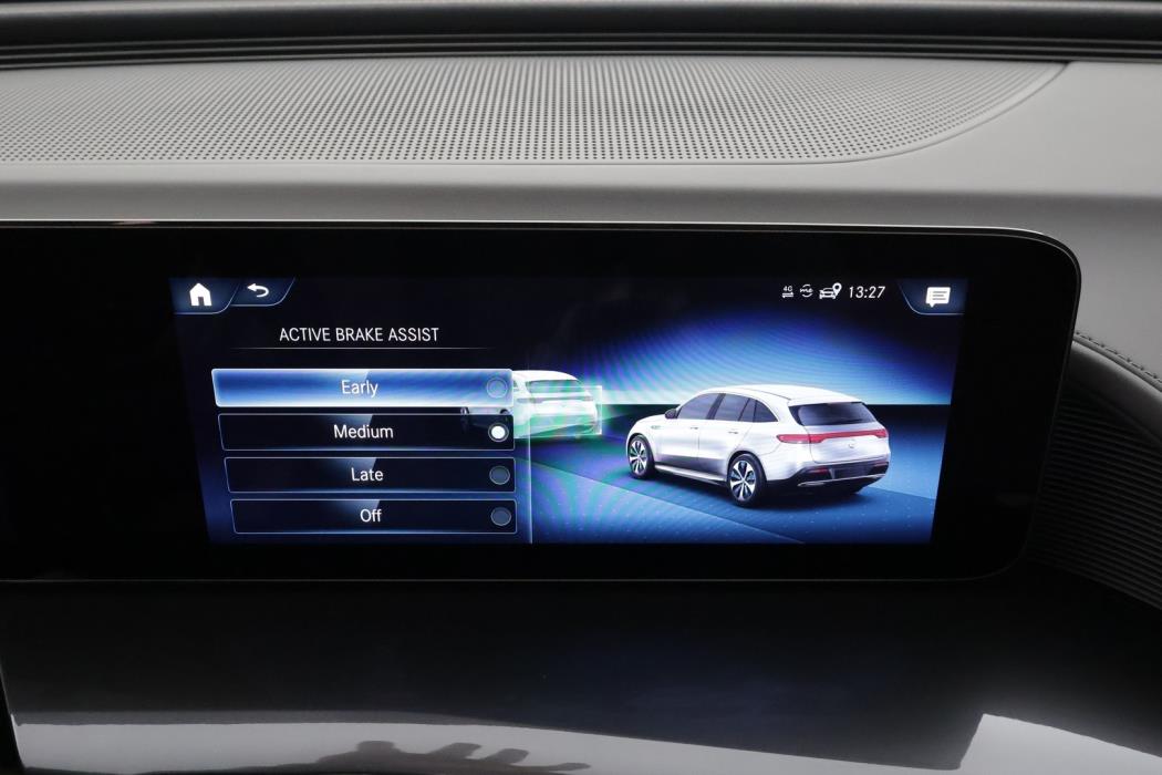 MERCEDES-BENZ EQC 2023