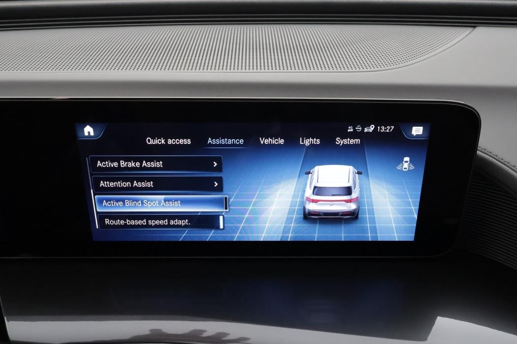 MERCEDES-BENZ EQC 2023