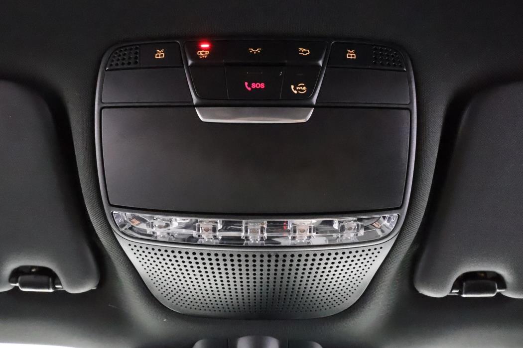 MERCEDES-BENZ EQC 2023