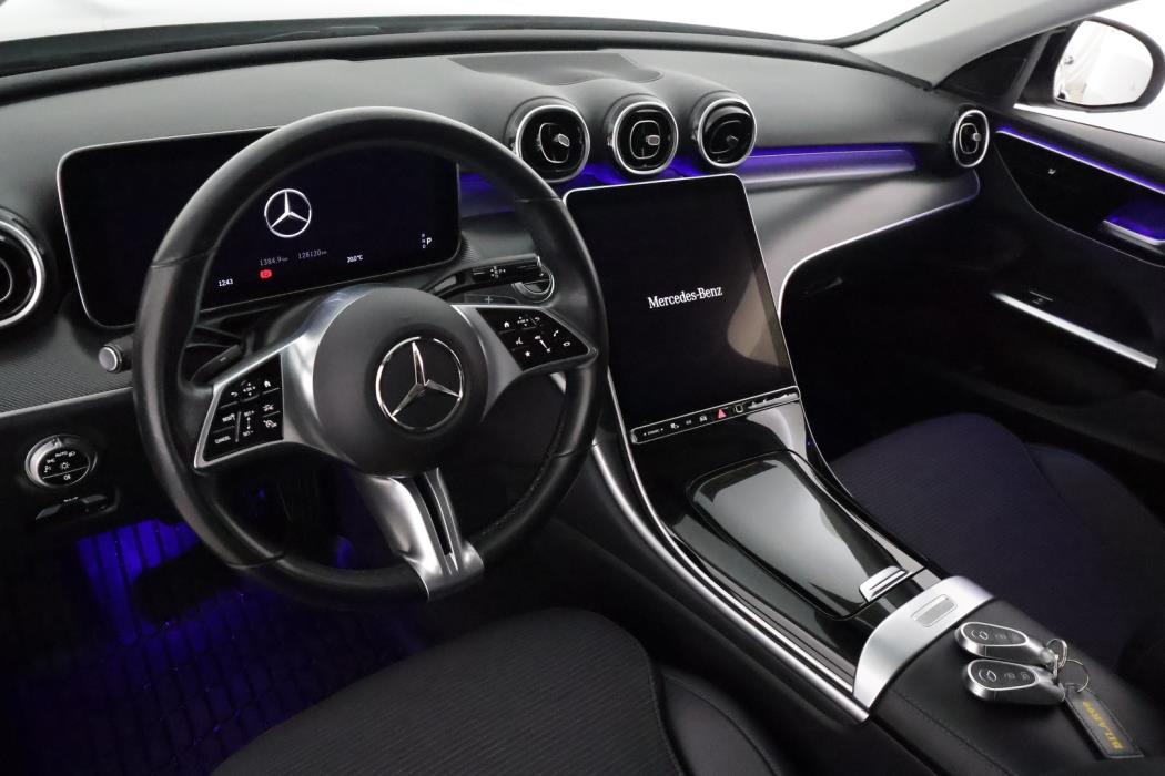 MERCEDES-BENZ C 2022