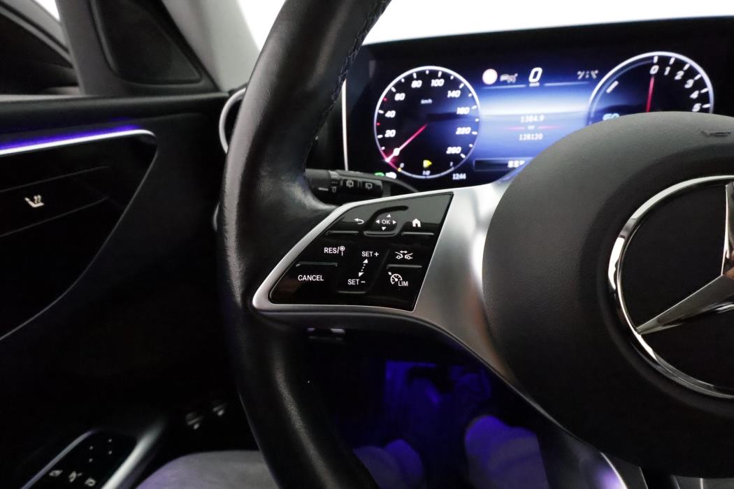 MERCEDES-BENZ C 2022