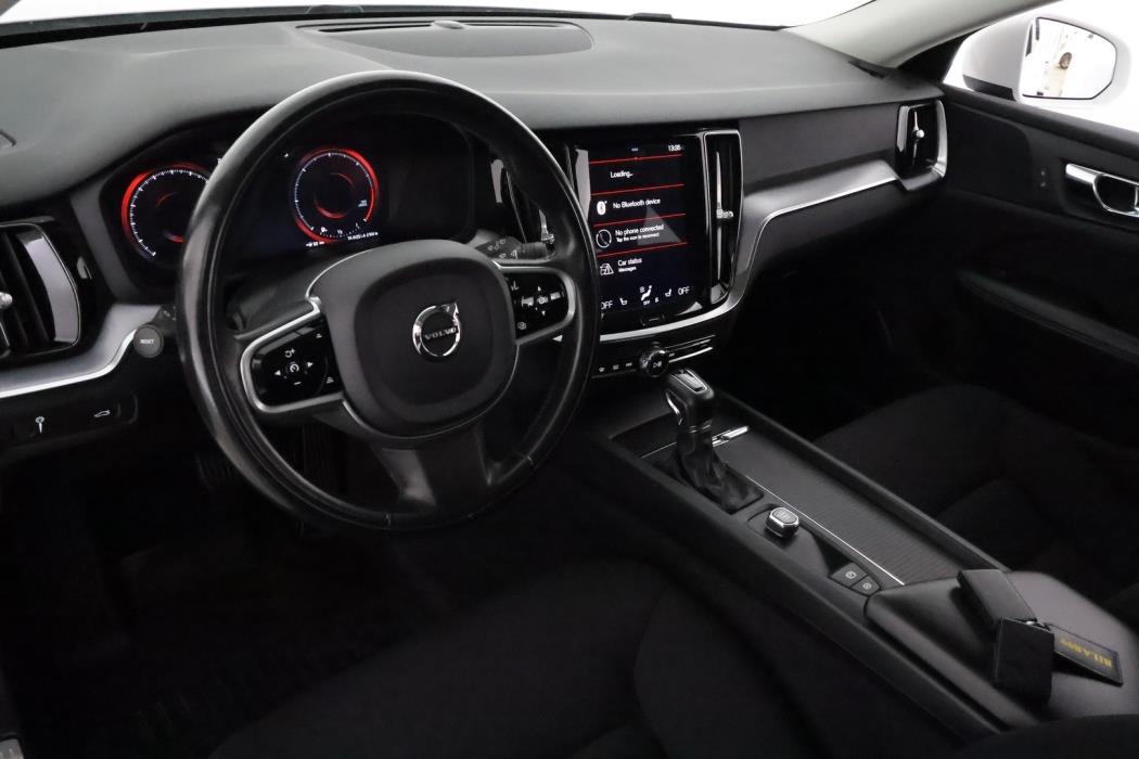 VOLVO V60 2019