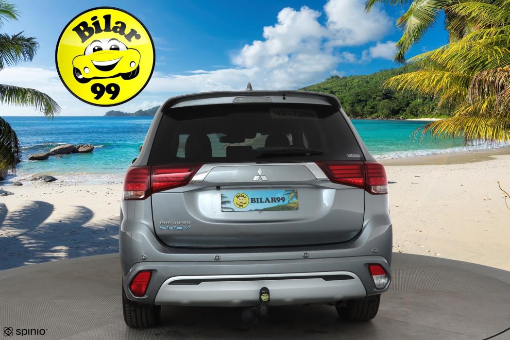 MITSUBISHI OUTLANDER PHEV 2020