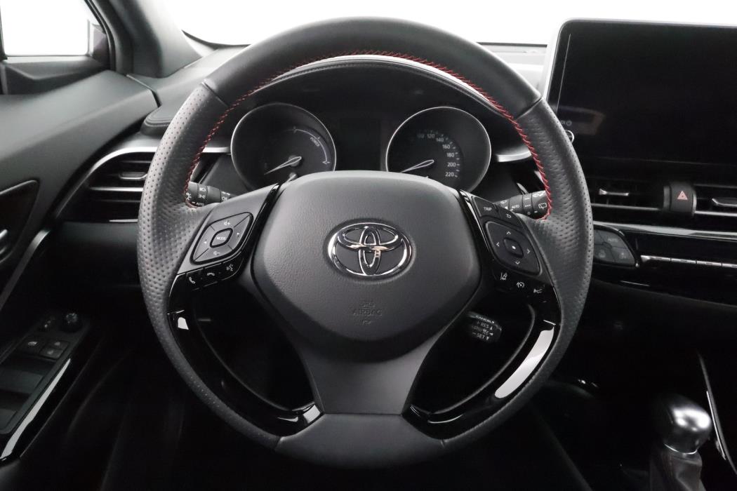 TOYOTA C-HR 2023