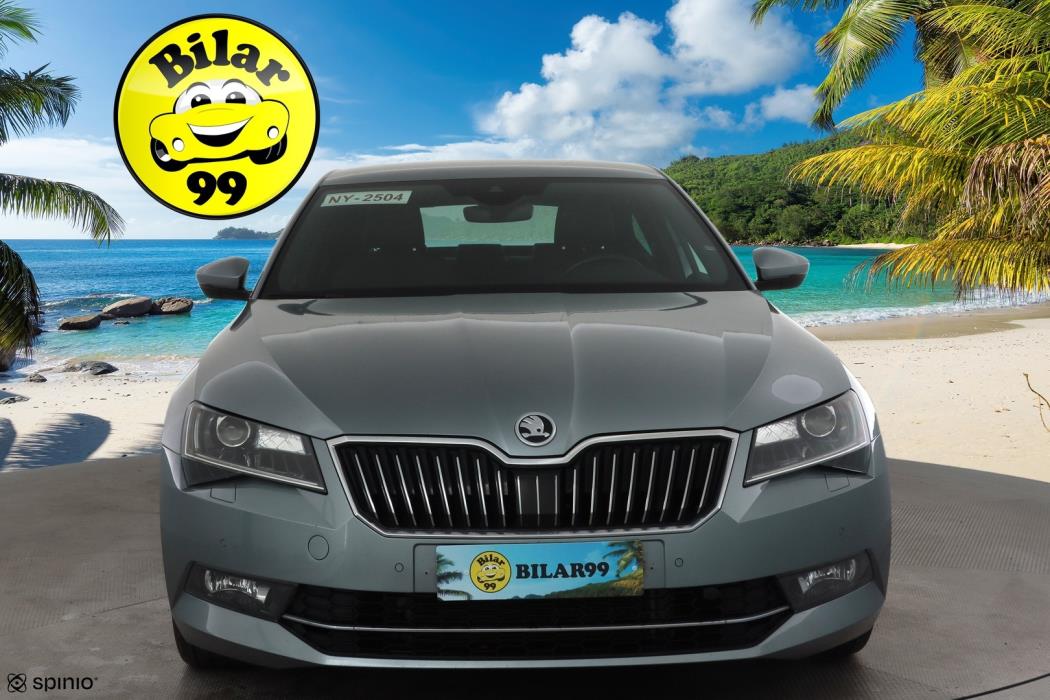 SKODA SUPERB 2019