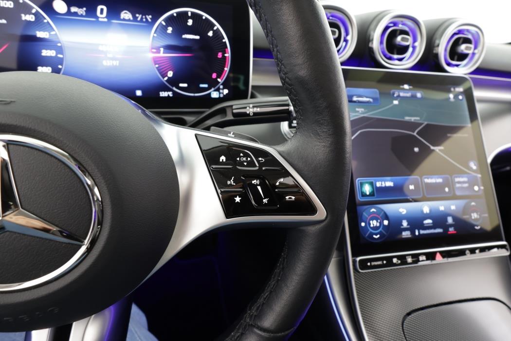 MERCEDES-BENZ C 2022