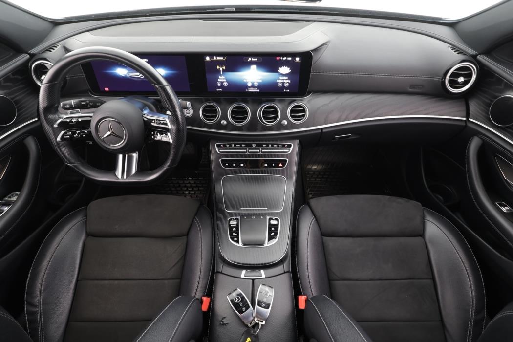 MERCEDES-BENZ E 2021