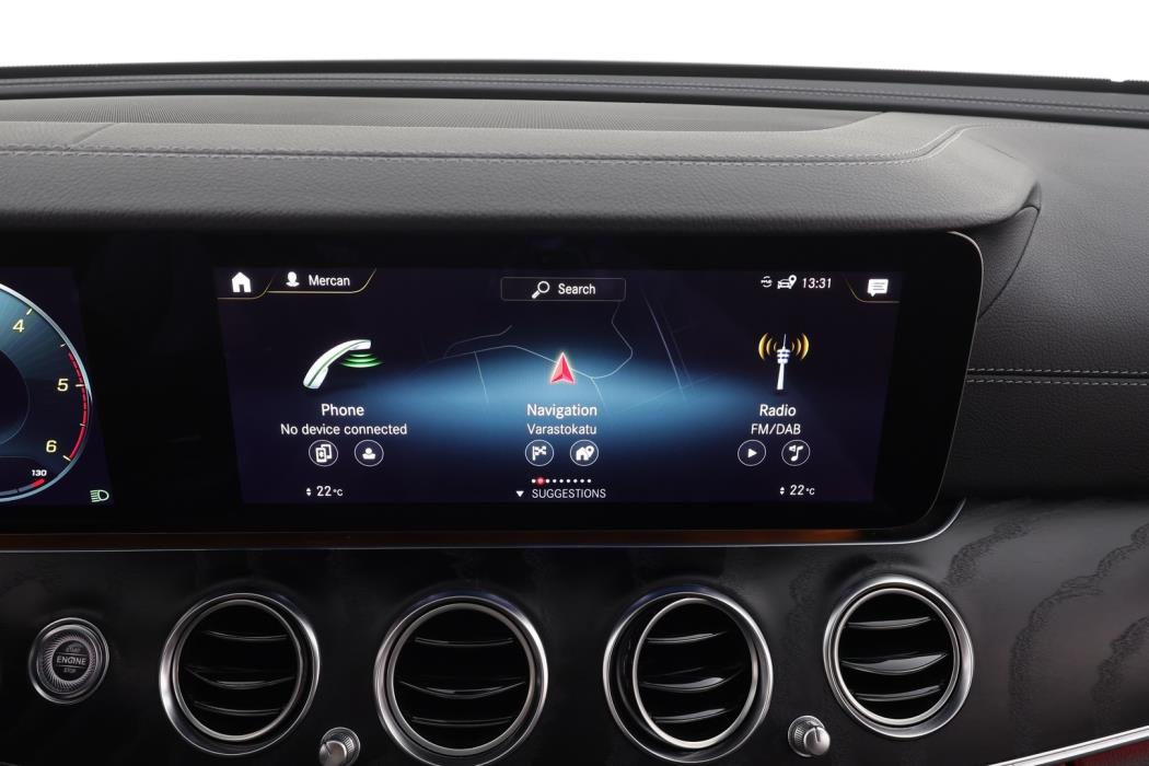 MERCEDES-BENZ E 2021