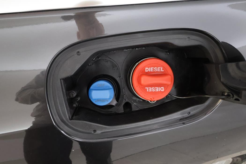 MERCEDES-BENZ E 2021