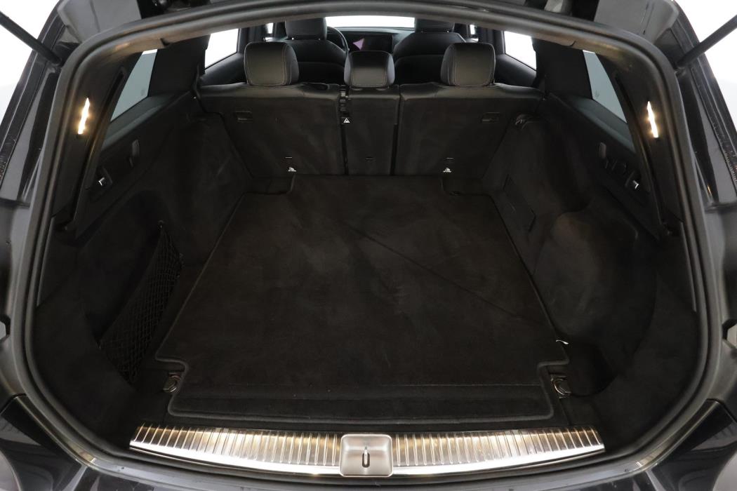 MERCEDES-BENZ E 2021