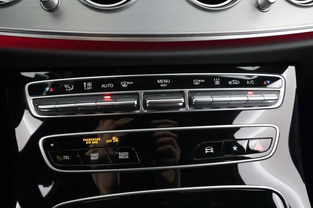 MERCEDES-BENZ E 2023