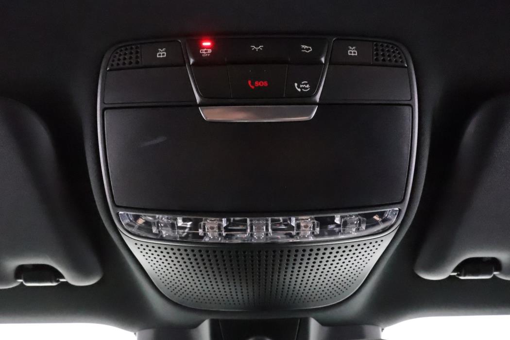 MERCEDES-BENZ E 2023