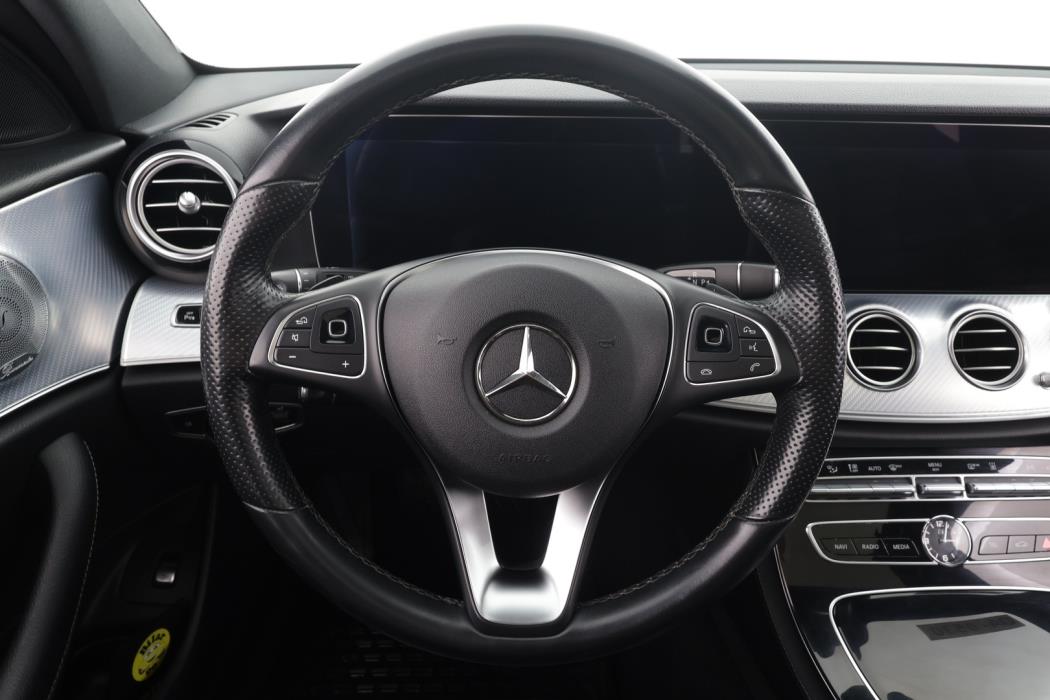 MERCEDES-BENZ E 2018