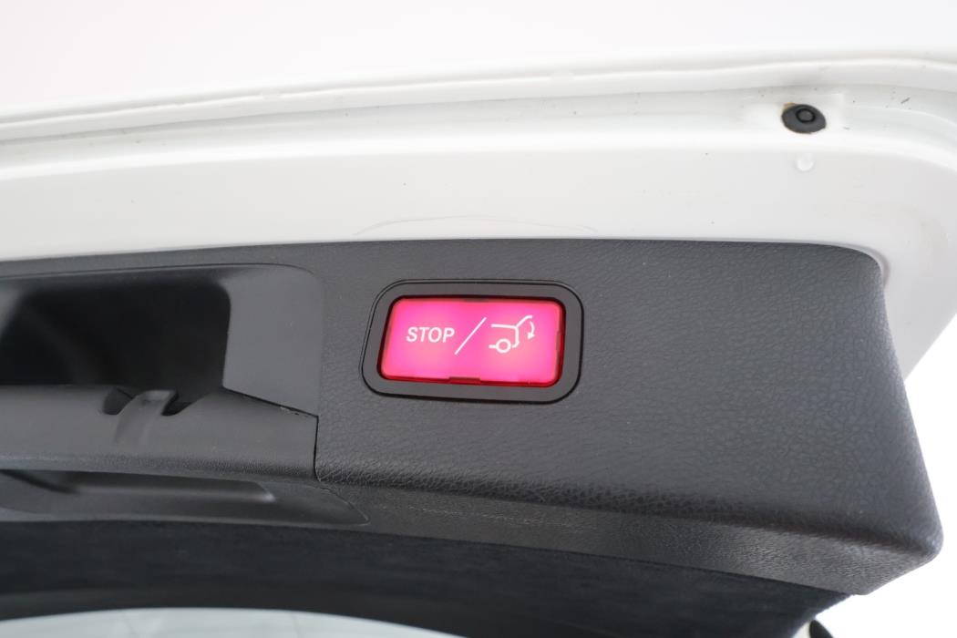 MERCEDES-BENZ E 2018