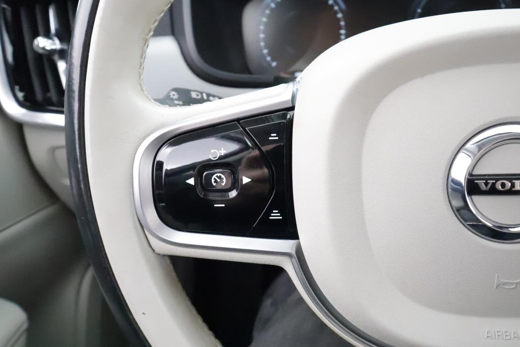 VOLVO V90 2017