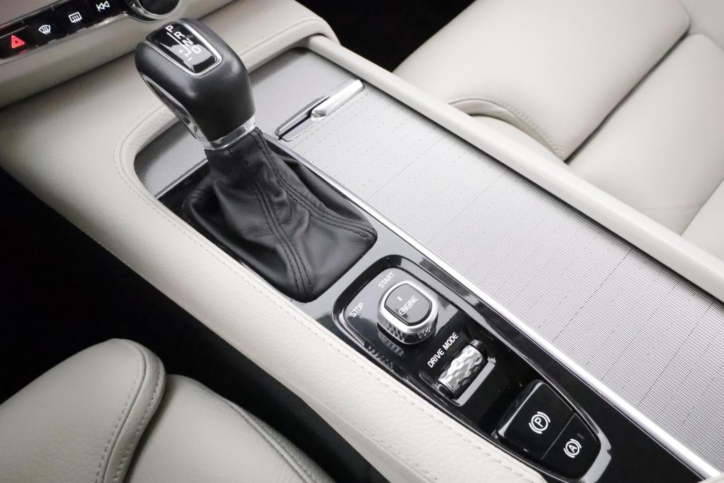 VOLVO V90 2017
